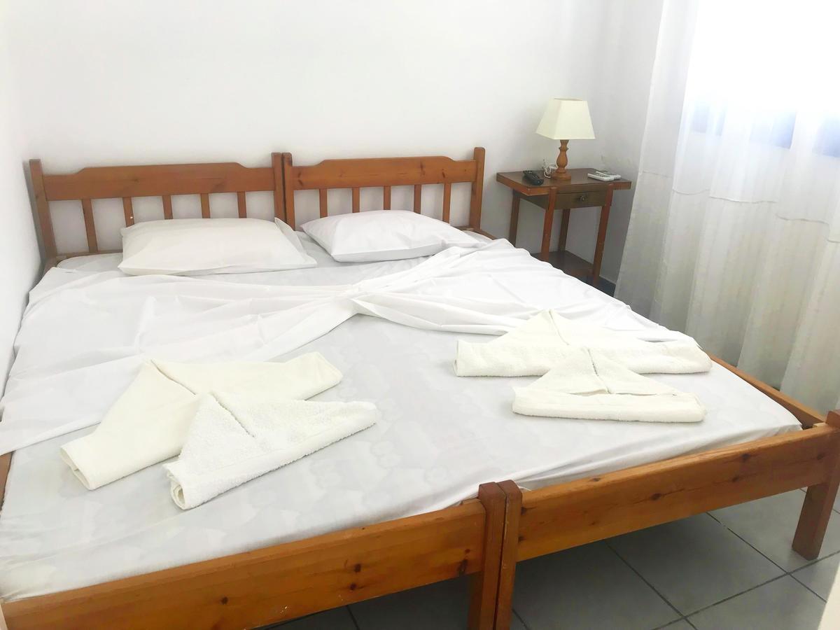 Katerina Beach Rooms Андрос Экстерьер фото
